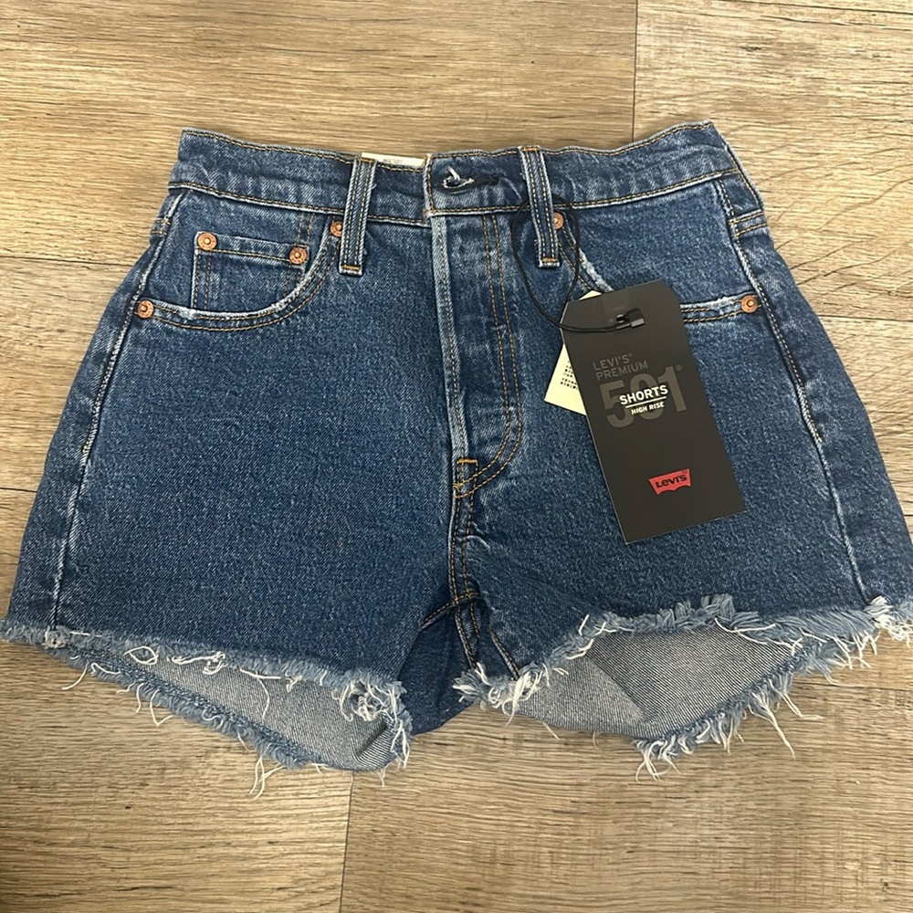 Levi’s 501 shorts